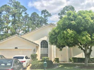 Property in Wellington, FL thumbnail 1