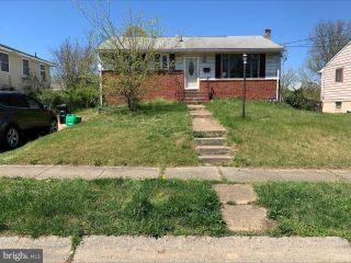 Property in District heights, MD thumbnail 2