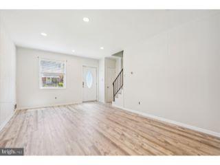 Property in Baltimore, MD 21206 thumbnail 2