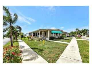 Property in Deerfield Beach, FL thumbnail 2