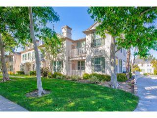 Property in Valencia, CA thumbnail 6