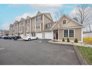 Property in Southington, CT thumbnail 6