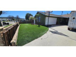 Property in Simi Valley, CA thumbnail 5