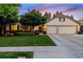 Property in Visalia, CA thumbnail 4