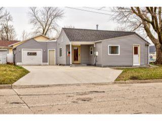 Property in Nevada, IA thumbnail 2