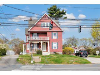 Property in Stratford, CT thumbnail 4