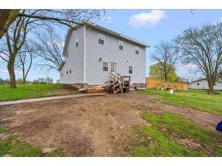 Property in Independence, IA 50644 thumbnail 1
