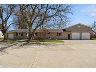 Property in Strawberry Point, IA thumbnail 3