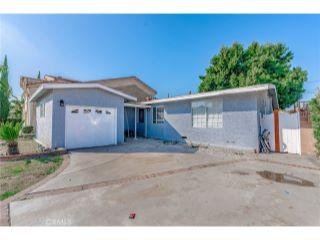 Property in Downey, CA thumbnail 6