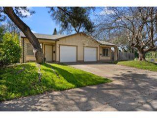Property in Citrus Heights, CA 95610 thumbnail 2