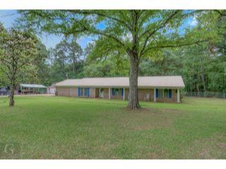 Property in Mansfield, LA 71052 thumbnail 0