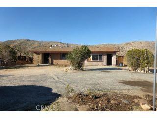 Property in Joshua Tree, CA thumbnail 6