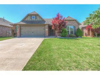 Property in Broken Arrow, OK thumbnail 3