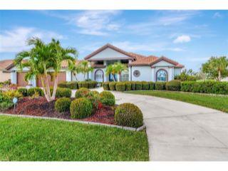 Property in Bradenton, FL thumbnail 5