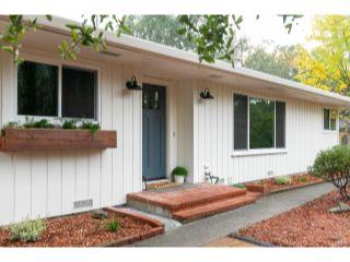 Property in Santa Rosa, CA thumbnail 3
