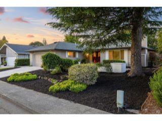 Property in Santa Rosa, CA thumbnail 1