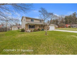 Property in Saginaw, MI 48609 thumbnail 2