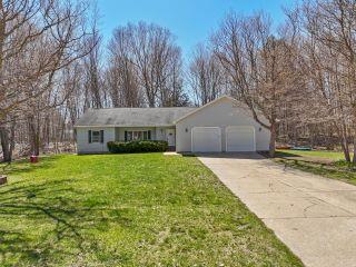 Property in Gaylord, MI 49735 thumbnail 2