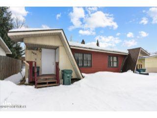 Property in Anchorage, AK thumbnail 6