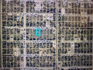 Property in Lehigh Acres, FL thumbnail 4