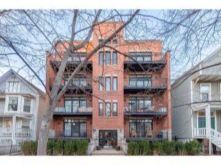 Property in Chicago, IL 60657 thumbnail 0