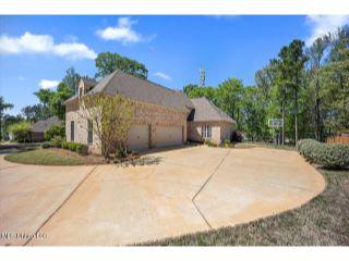 Property in Madison, MS 39110 thumbnail 1