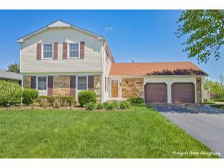 Property in Buffalo Grove, IL thumbnail 2