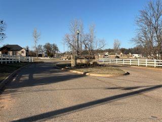 Property in Guthrie, OK thumbnail 1