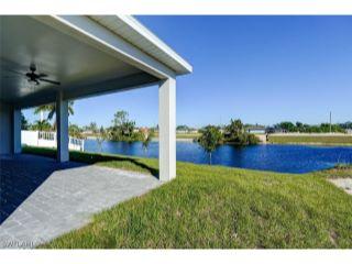 Property in Cape Coral, FL 33909 thumbnail 0