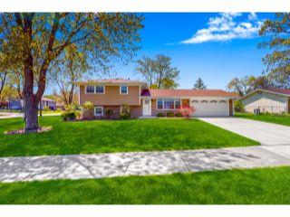 Property in Schaumburg, IL thumbnail 6