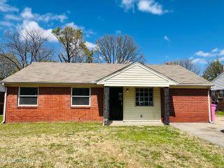 Property in Southaven, MS thumbnail 5