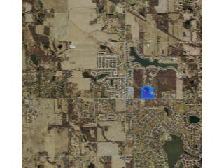 Property in Winfield, IN thumbnail 6