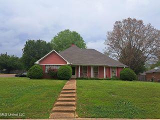 Property in Madison, MS thumbnail 3
