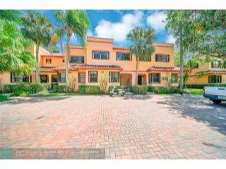 Property in Fort Lauderdale, FL thumbnail 3