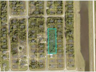 Property in Lehigh Acres, FL 33974 thumbnail 0