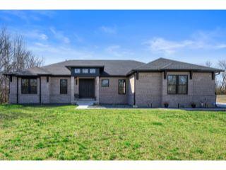 Property in Indianapolis, IN 46259 thumbnail 0