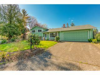 Property in Milwaukie, OR thumbnail 1