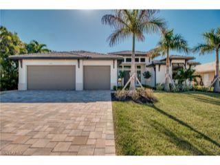 Property in Cape Coral, FL thumbnail 1