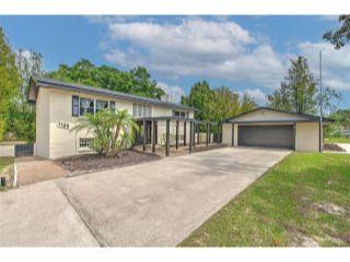 Property in Valrico, FL thumbnail 3