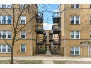 Property in Chicago, IL thumbnail 5