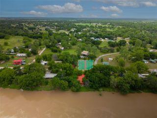 Property in Weatherford, TX thumbnail 5