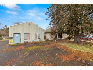 Property in Portland, OR thumbnail 2