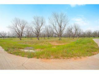 Property in Granbury, TX 76049 thumbnail 0