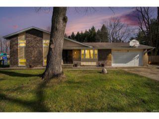 Property in Osceola, IN thumbnail 6