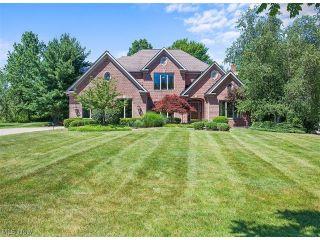 Property in Brecksville, OH thumbnail 3