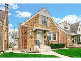 Property in Chicago, IL 60634 thumbnail 0