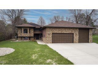 Property in Bismarck, ND thumbnail 4