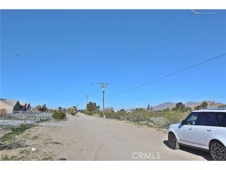 Property in Lucerne Valley, CA thumbnail 2