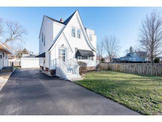 Property in Waukegan, IL thumbnail 1