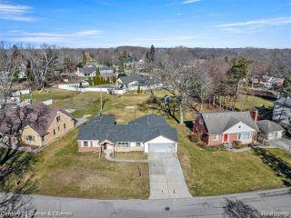 Property in Dearborn Heights, MI 48127 thumbnail 0